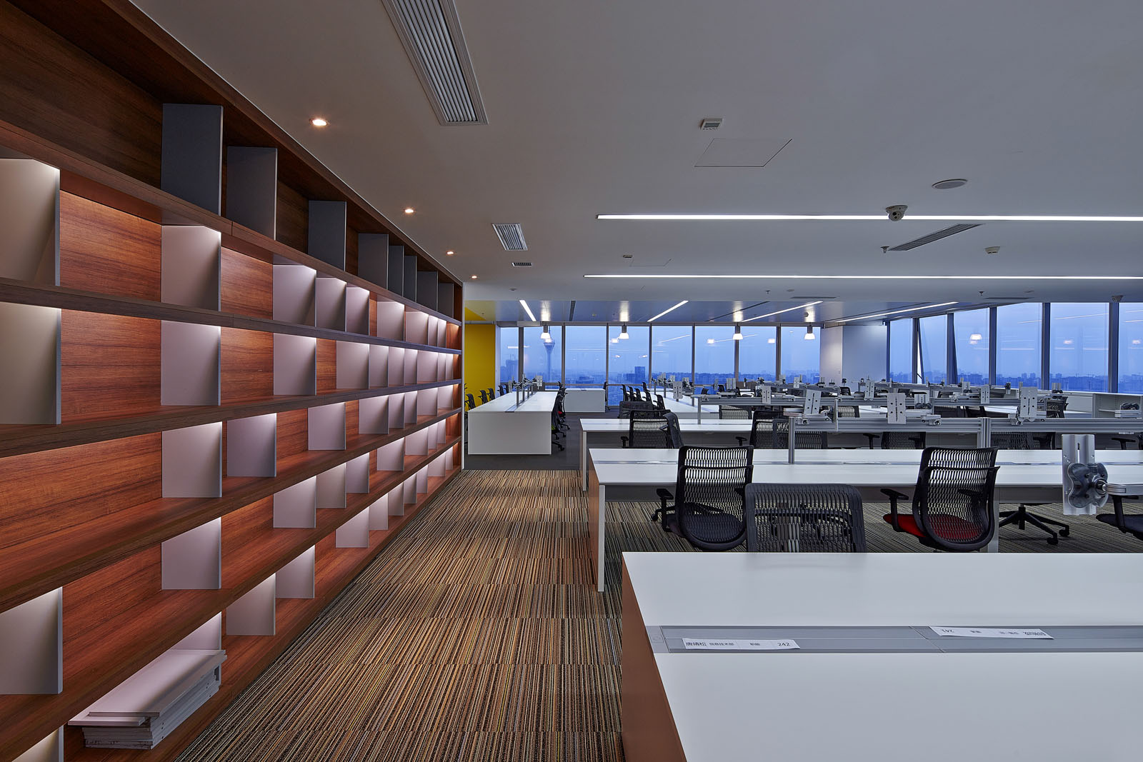 成都時代一號 辦公室裝修(圖6)