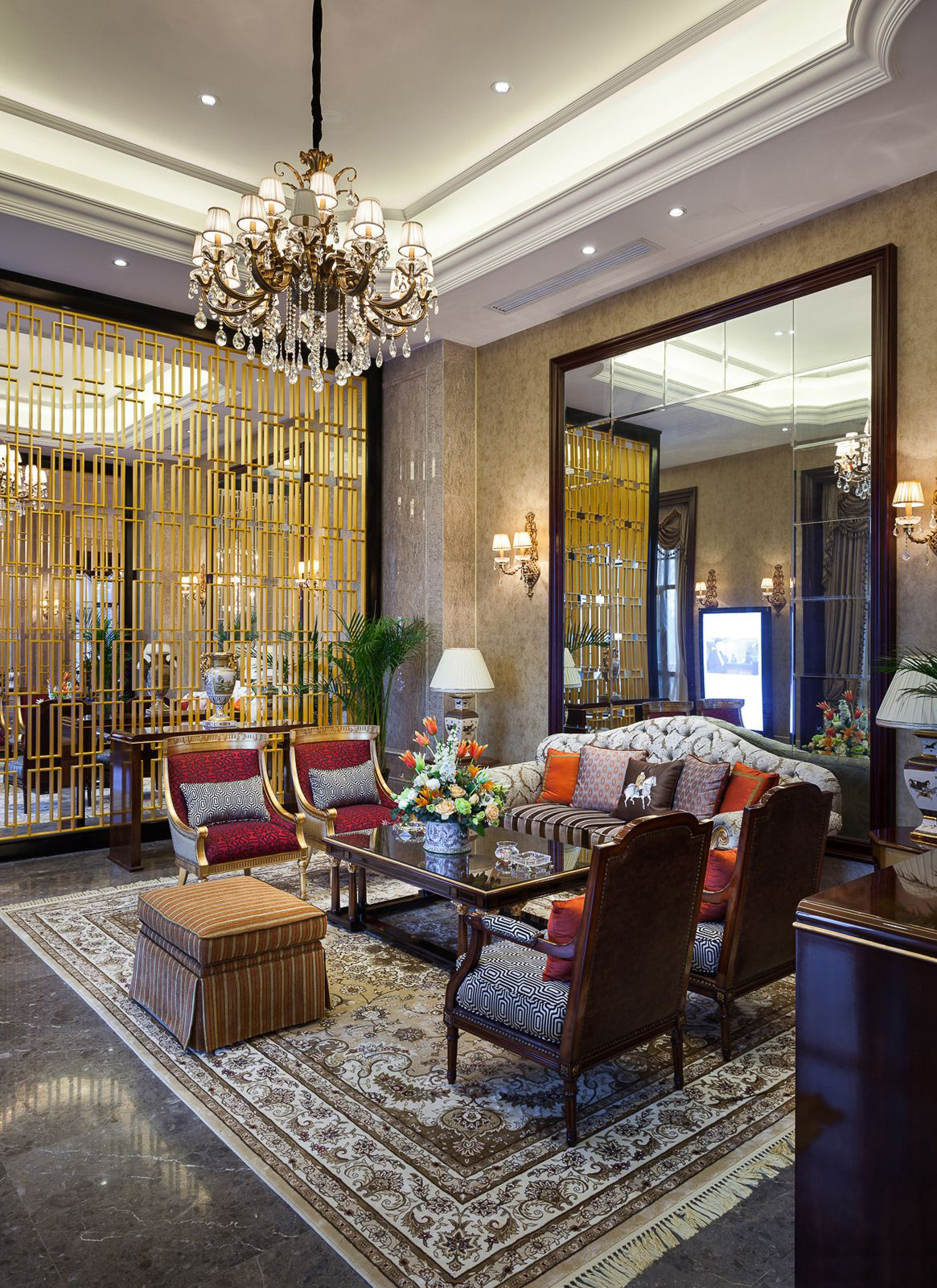 合肥玉成置業(yè)鷺山湖售樓處(圖4)