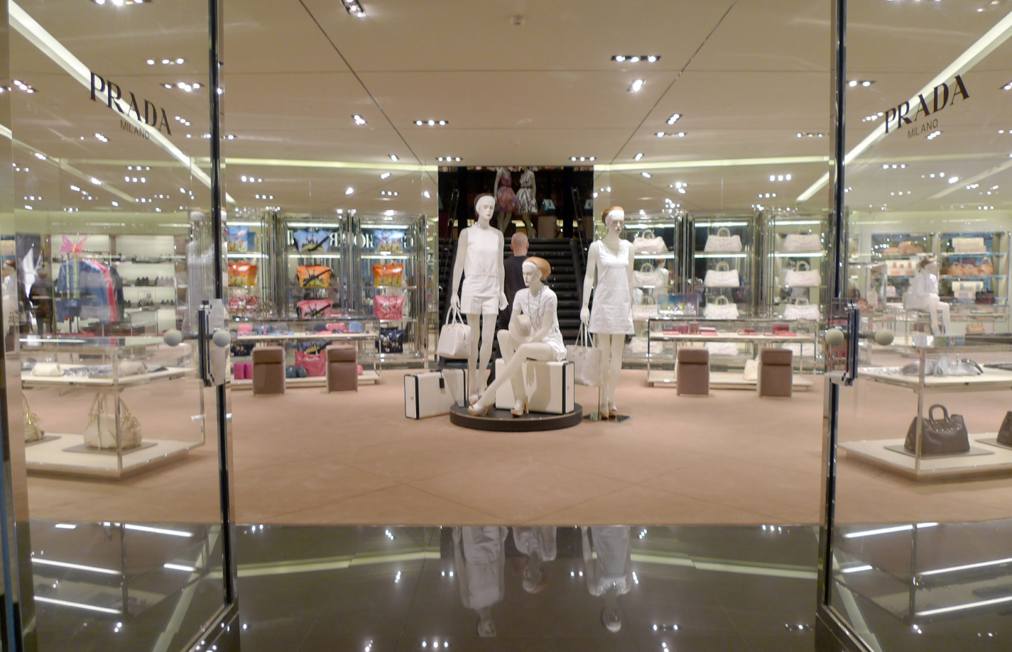 Prada上海金融中心店(圖1)